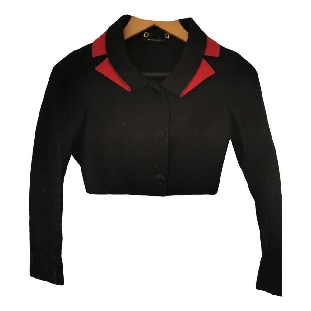 Gucci cropped blazer jacket/ top. Only wore a few times. Small